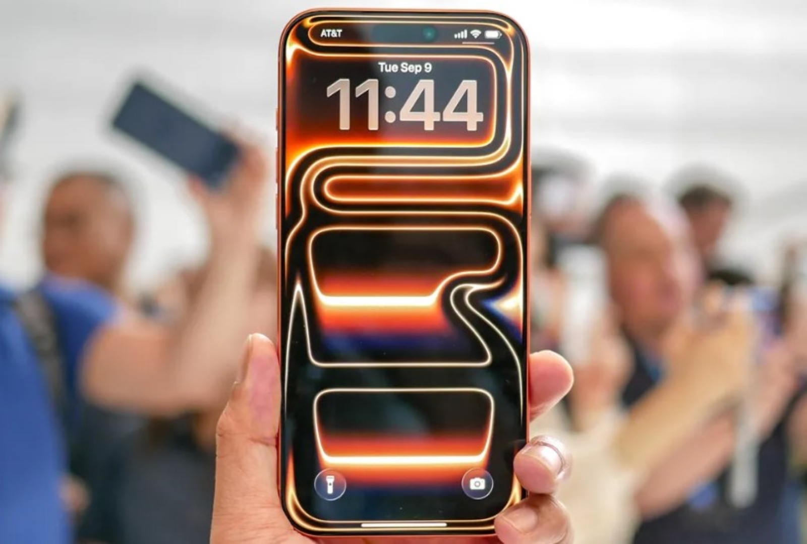 Hình ảnh cho danh mục iPhone 17 dung lượng pin bao nhiêu mAh? Có đáng mong chờ?